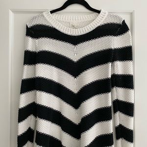 Caslon Sweater (black/white)